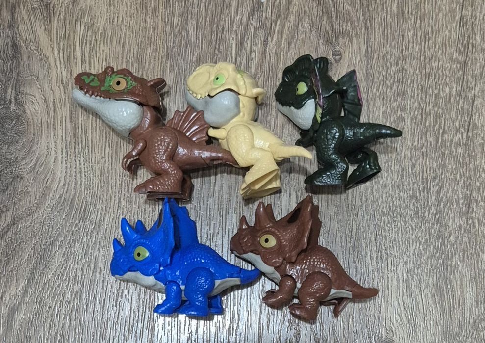 Фигурки / Игрушки Динозавров