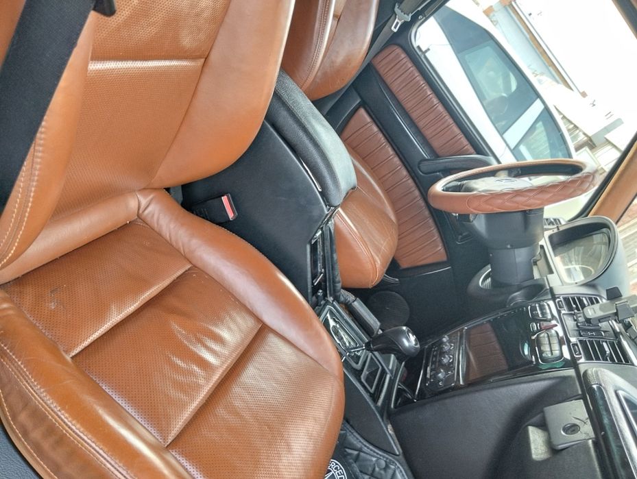 Mersedes benz G55AMG