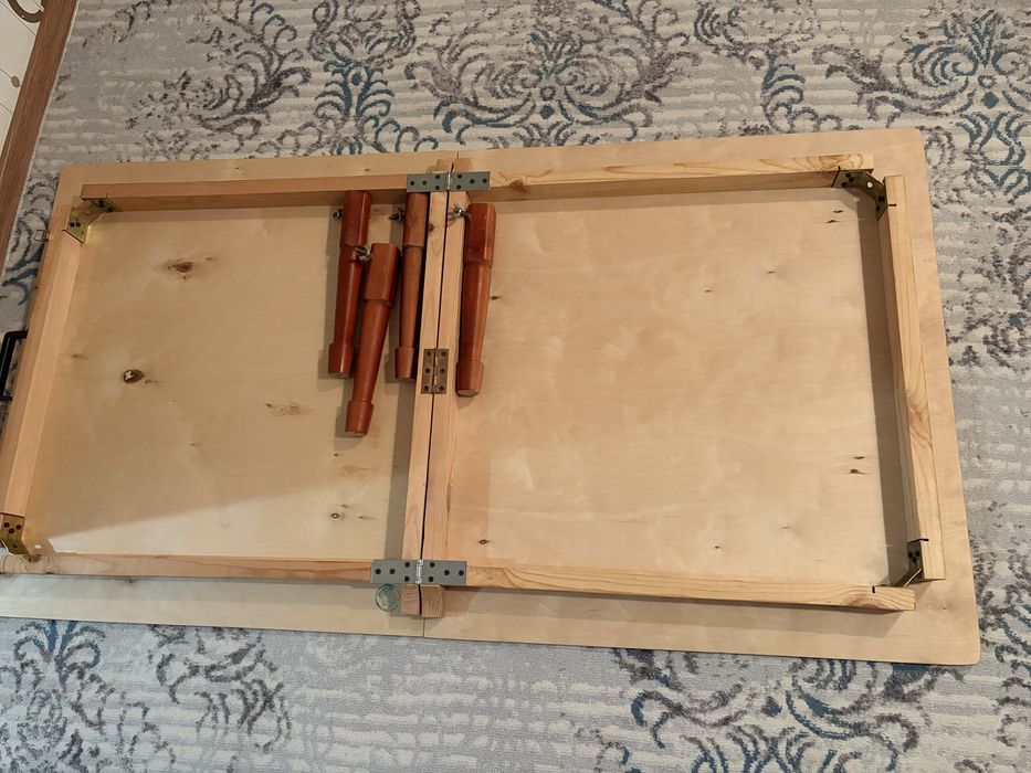 Продам склпдноц стол казахский 150х80