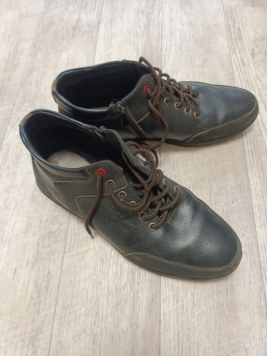 продаю туфли мужские