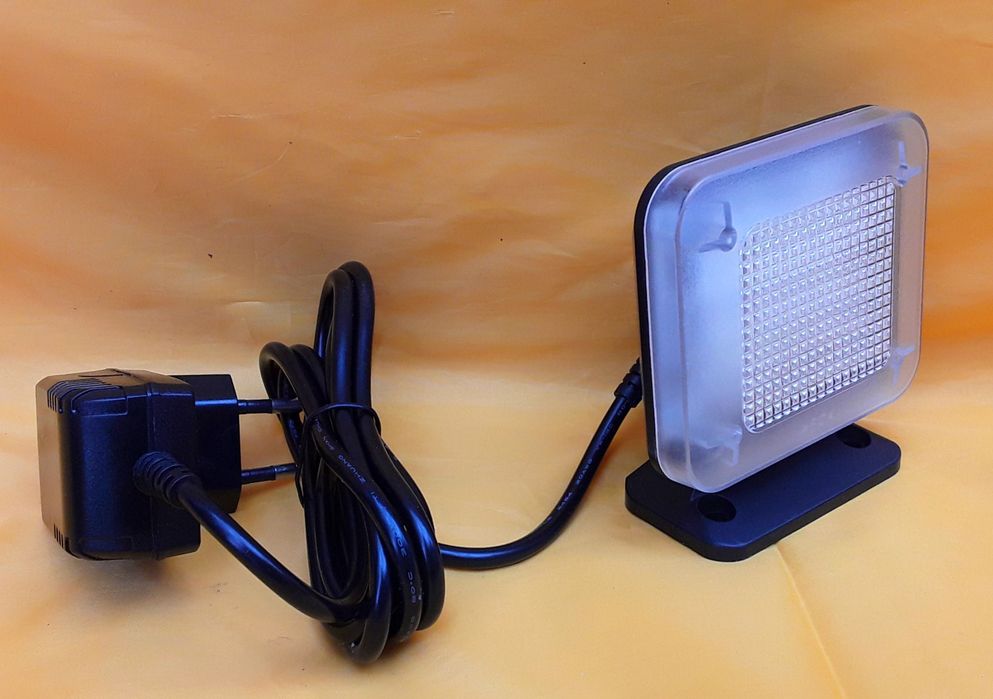 SIMULATOR TV pentru descurajarea sărbătorilor de locuințe NOU - 60 Lei