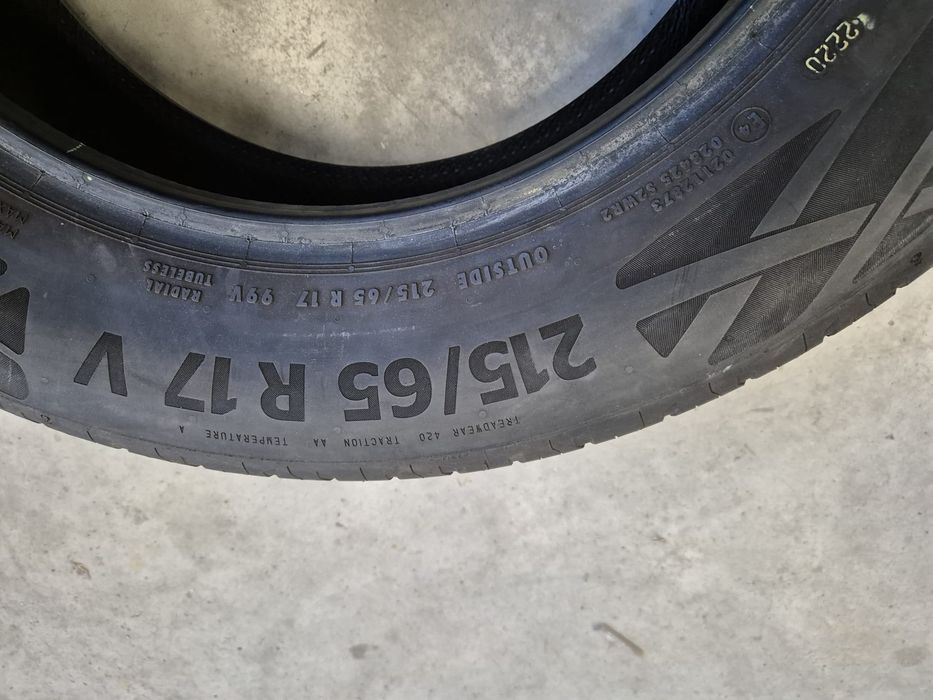 2 anvelope vara Continental 215 65 17 stare buna