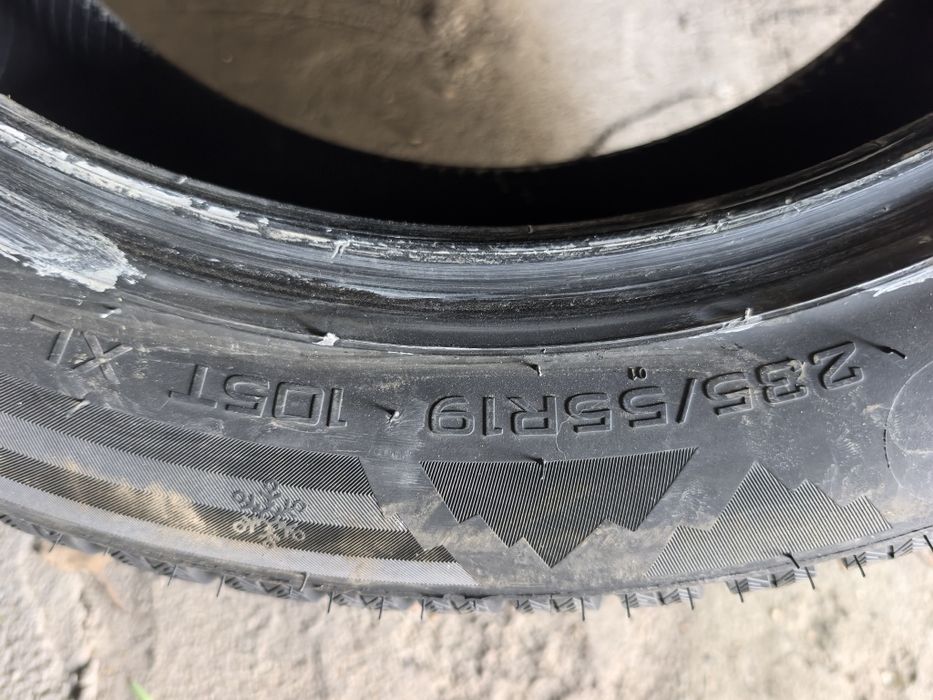 Шины зимние с шипамм