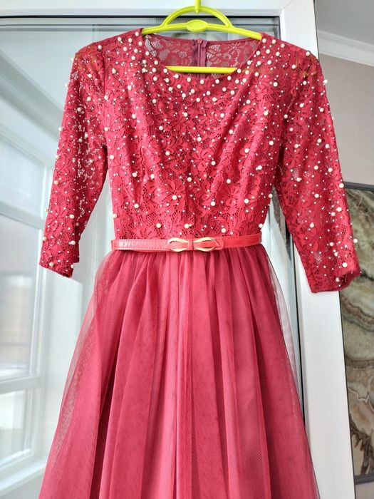 Платье вечернее длинное