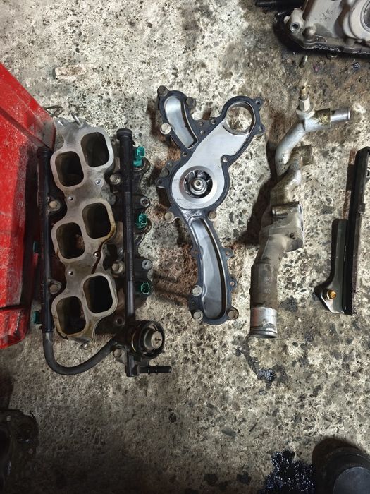 Продам двигатель по запчастям 2gr fe