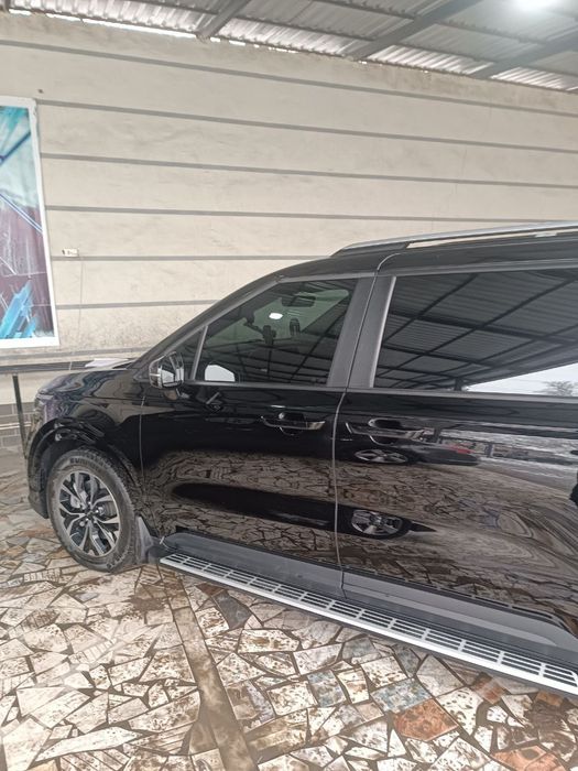 kia klarnival sotiladi