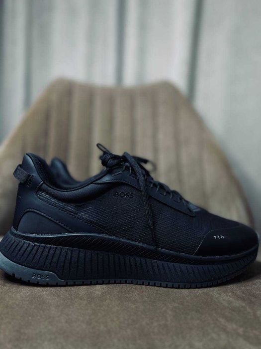 BOSS мужские кроссовки в беговом стиле РАЗМЕР 43,44