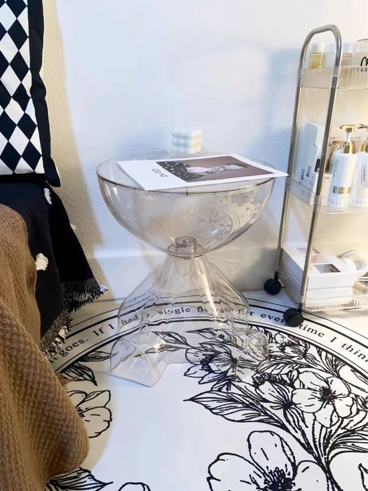 Журнальный столик