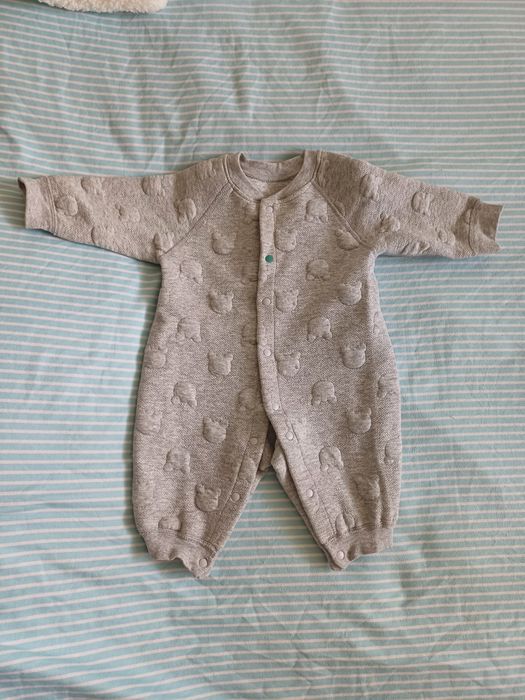 Продам детские вещи