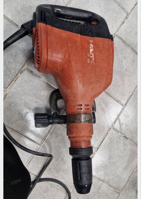 Мощен къртач Hilti Te 706