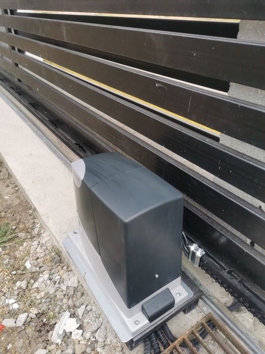 Instalări automatizari porți și video interfoane