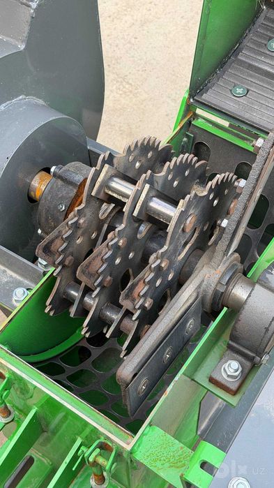 Xitoy Universal Monister drabilka