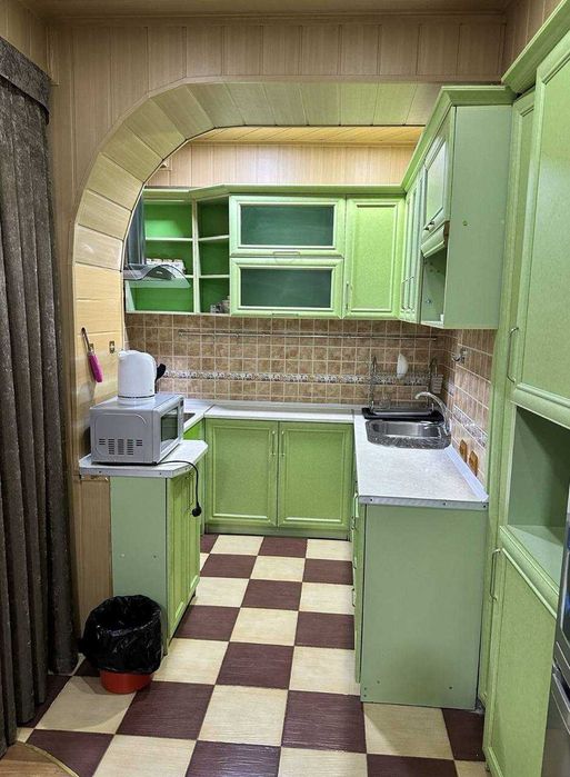 Ойбек  3-комнатная/3-этаж   80м2  77 Серия