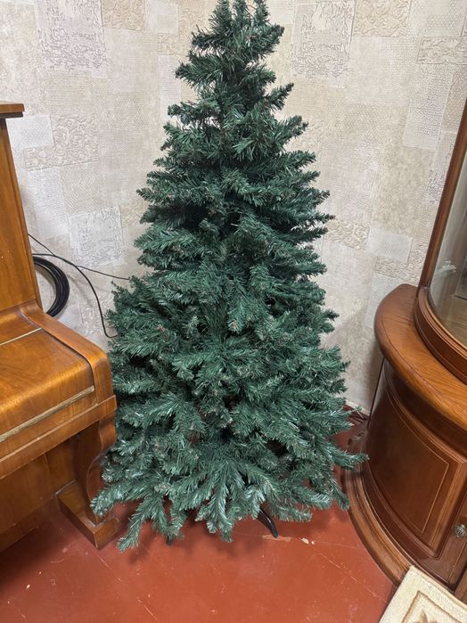 Продаю свою елку