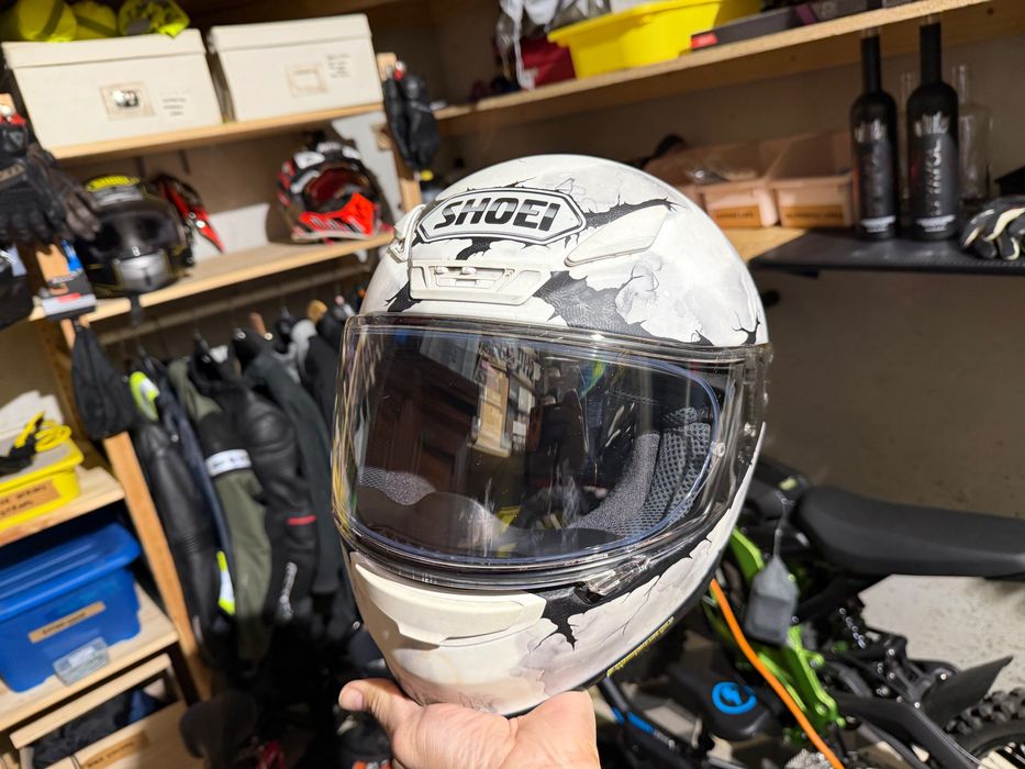 Shoei NXR Каска - среден размер