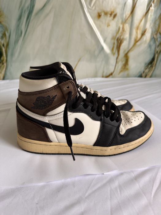 Adidași Nike Air Jordan 1 High Dark Mocha - Mărimea 43