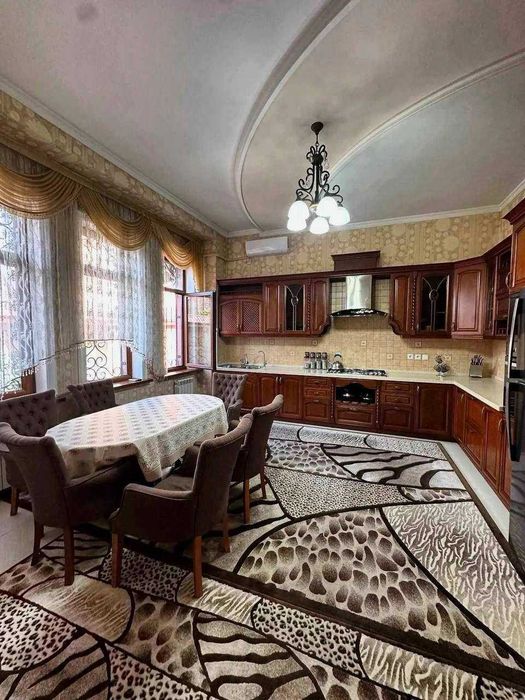 Продается шикарный дом в элитном махале!