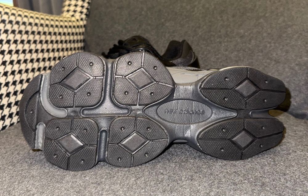 Нови Марстонки New Balance / 9060 - EUR 42