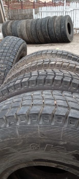 Vând cauciucuri Kama cu sau fără jante dimensiune 1100/20!