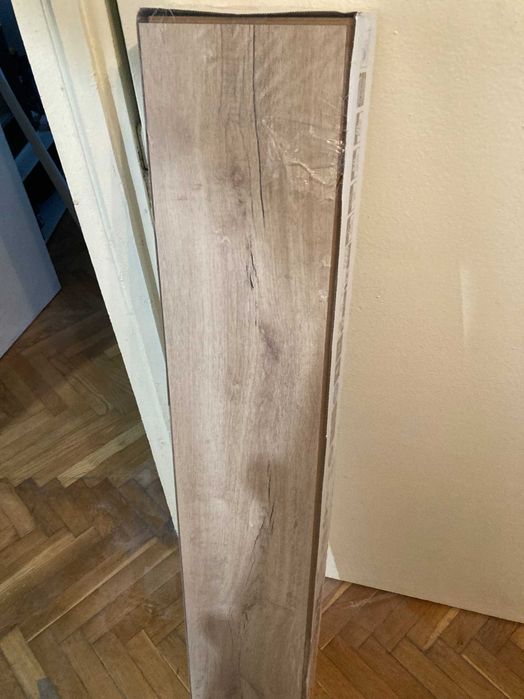 паркетен ламин BELLA NEO AC3 31