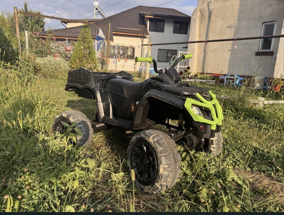 ATV electric pentru copii.Quad XL 4X4,12V,negru/verde
