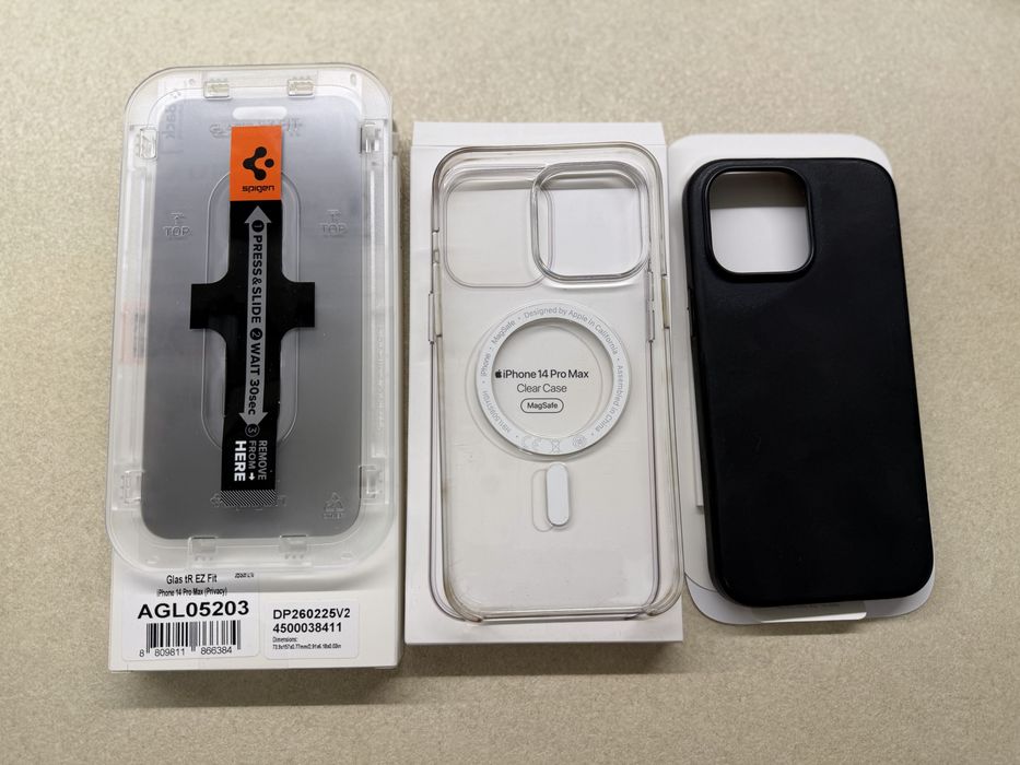 Vand cutie iphone 14 pro max, 2 huse originale apple sh si folie spigen noua