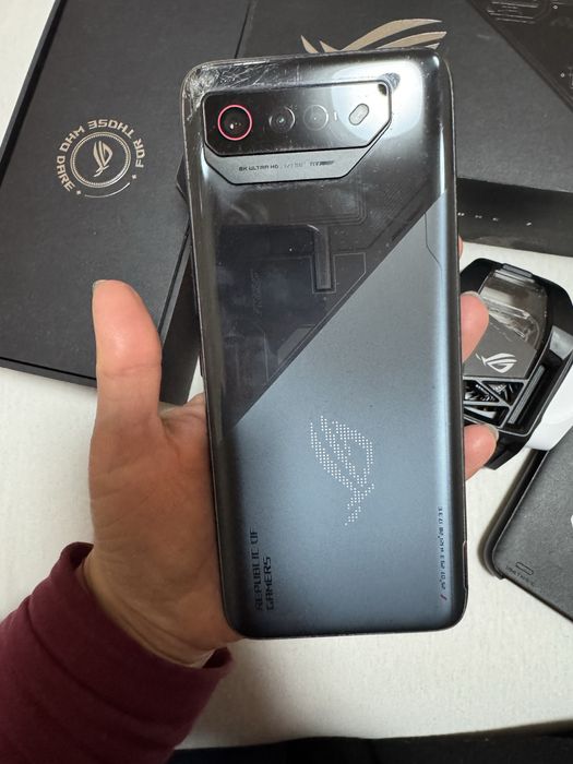 Asus Rog Phone 7 + cooler