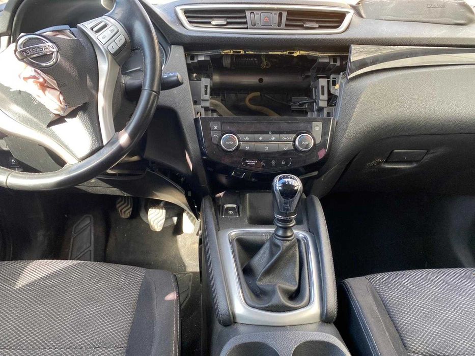 dezmembrez nissan qashqai 2017 cod motor K9K e6/usa fata/usa spate