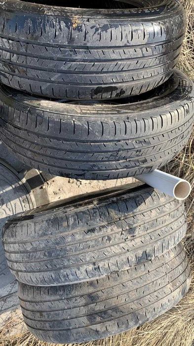 Продам шины 205/65/15