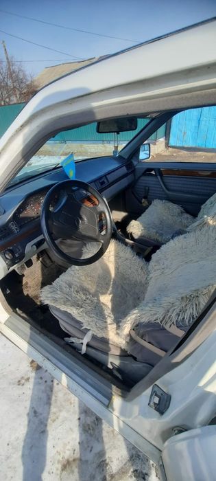 Мерседес 124 идеально