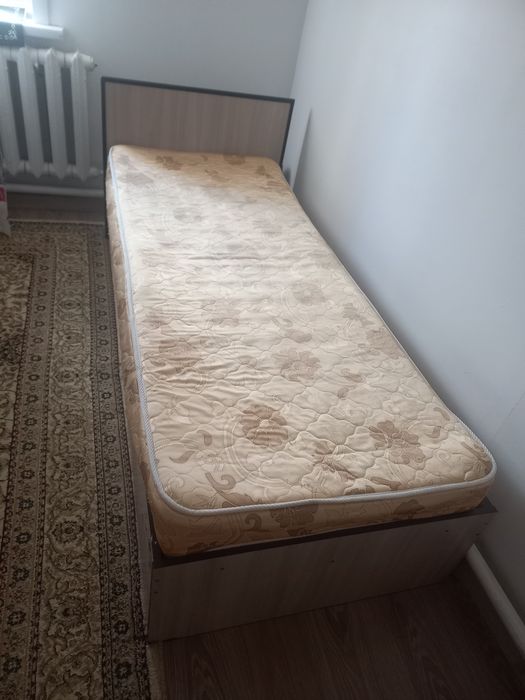 Кровать подростковая