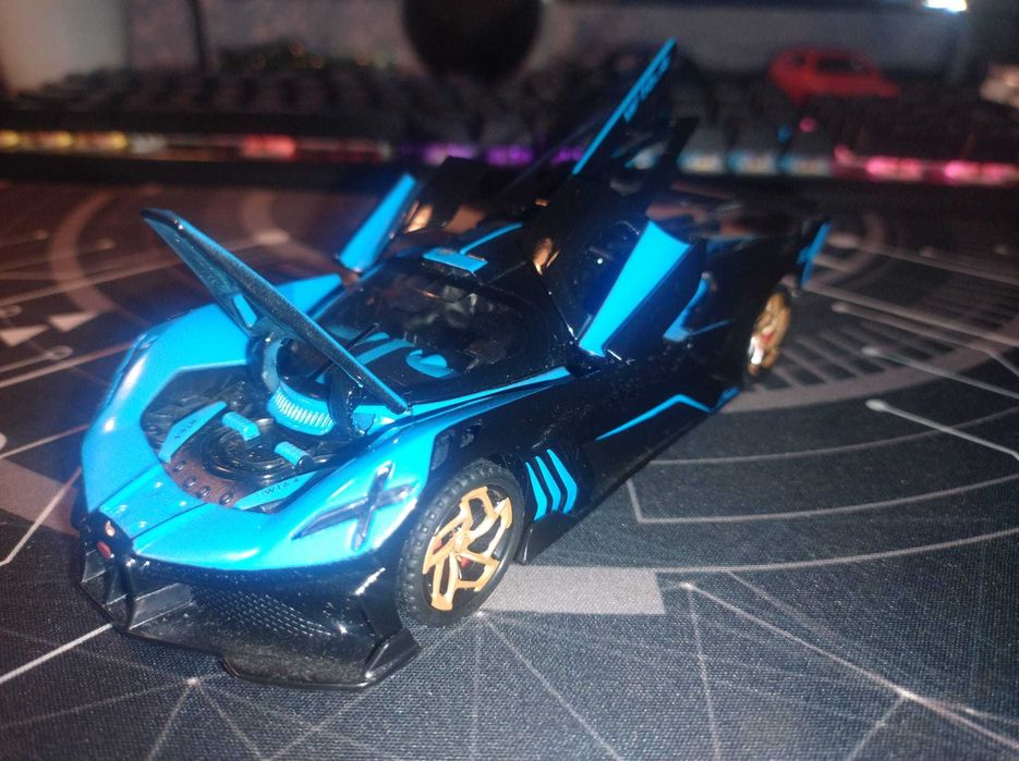 Macheta Bugatti Bolide scara 1:32