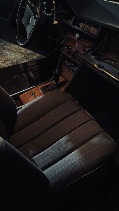 Mercedes e230 в хорошем состоянии
