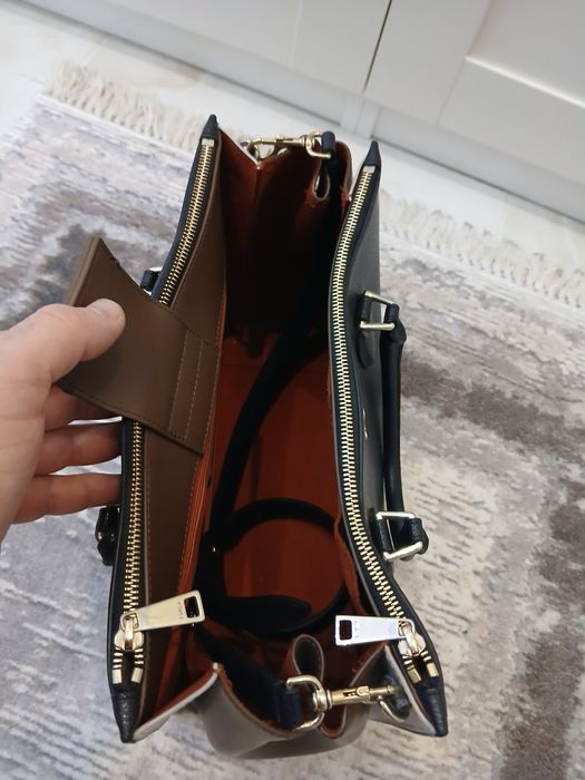 Дамска чанта FURLA перфектна