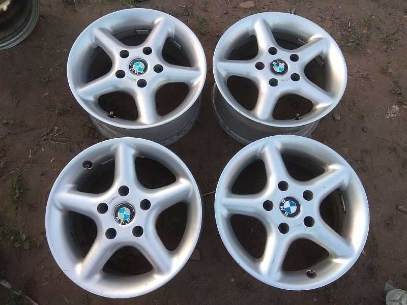 Продам оригинальные легкосплавные диски "Borbet" на автомашину BMW 3