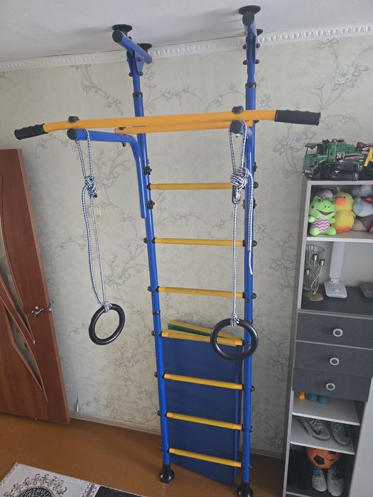 Прлдам шведскую стенку