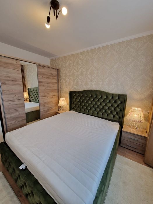 De inchiriat apartament 2 camere zona coresi,parcare,boxa!