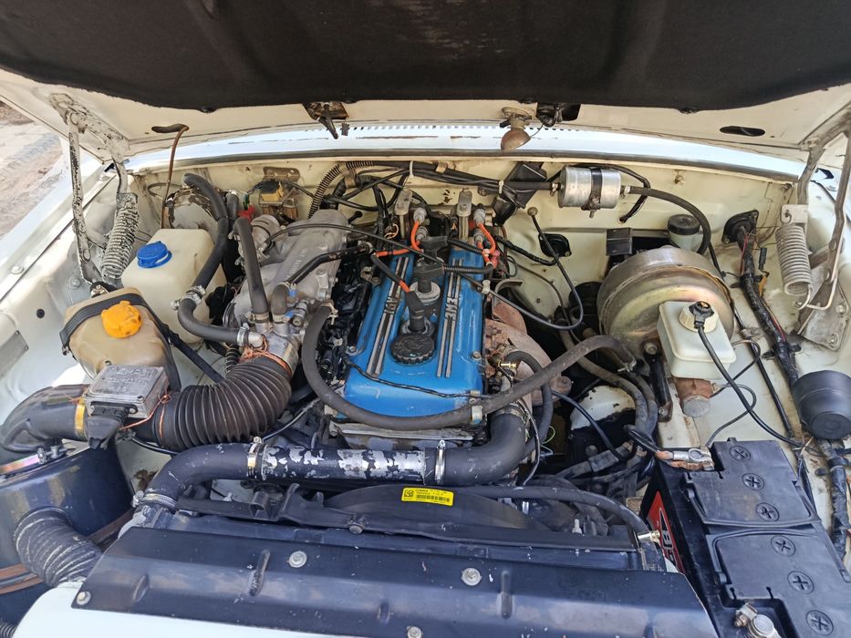 Продам газ 3110 , 2000г , 406д