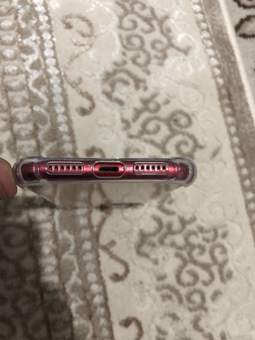 Айфон 11 в хорошом состояние