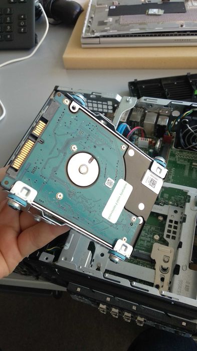 HP Compaq Elite 8200 компютър ( ЪПГРЕЙДНАТ )