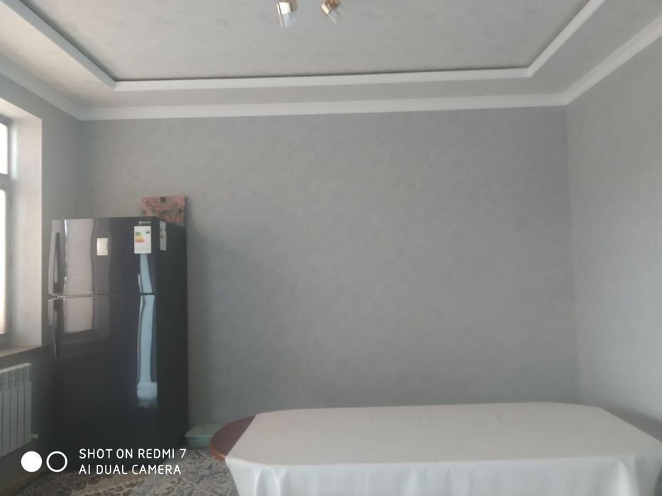 Uy sotiladi nava stroyka