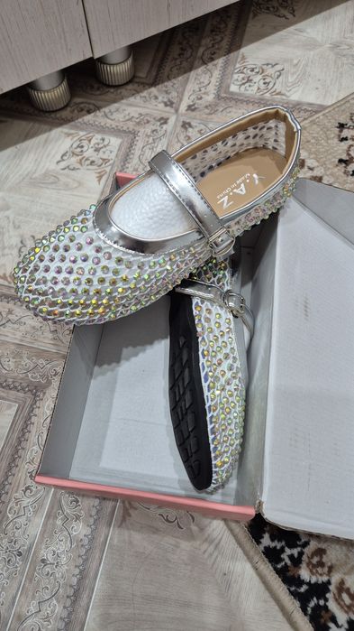 Трендовые балетки продам. Очень красивые