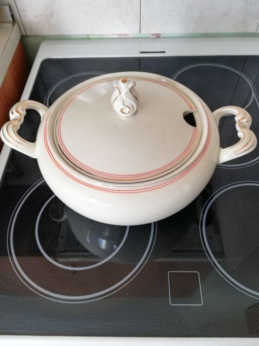 Немски порцелан на повече от 80г