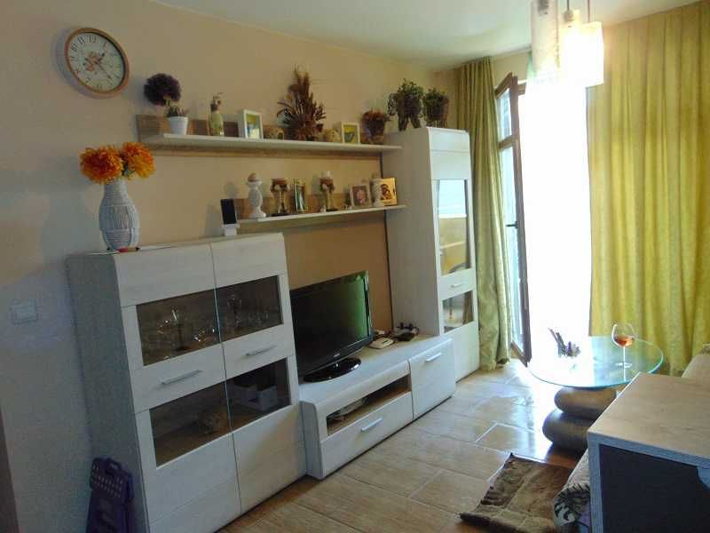 Дава се под наем Двустаен апартамент в с. Равда, Област Бургас - 70 кв.м за 4500 € - Снимка #3