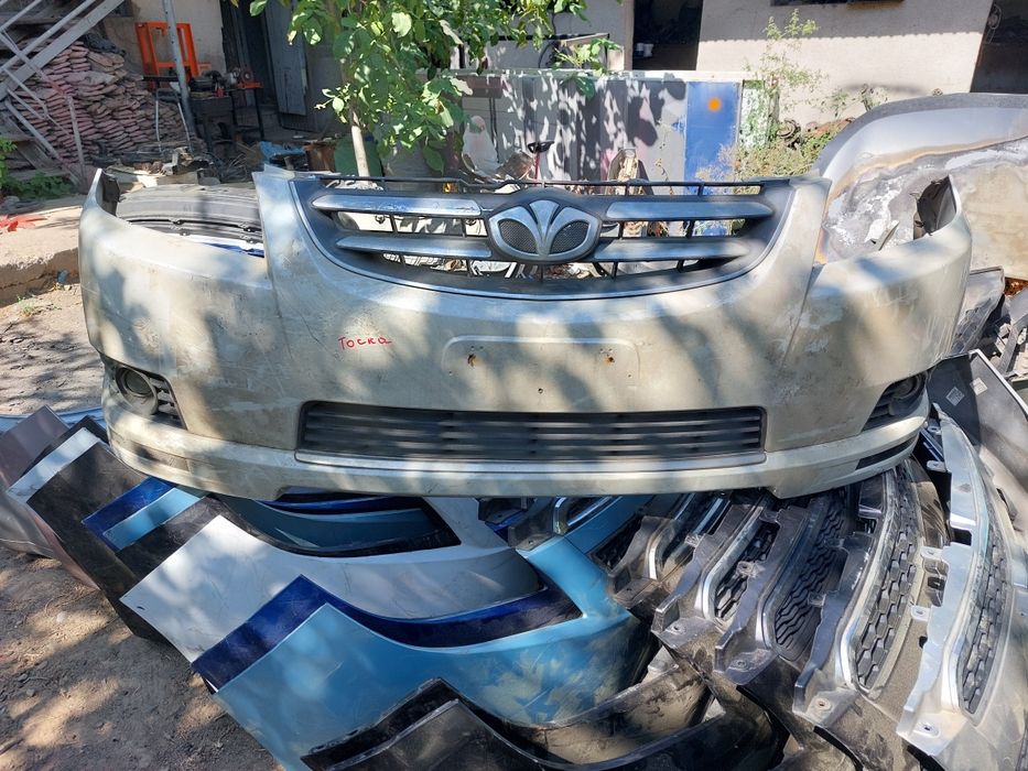 Авторазбор 111. Бампера передний и задний