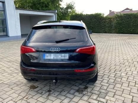 Vând / Schimb cu vaci, viței Audi Q5 S-Line • 2012 • Automat • 225.000 Km