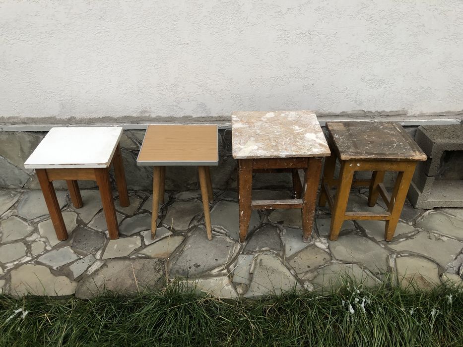 Стулья 3000 тг табуреты 1500 продам