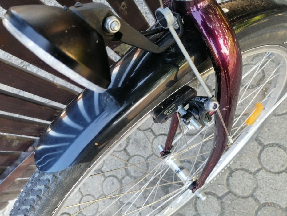Bicicletă               .