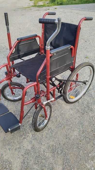 Продам инвалидная коляска, новая.