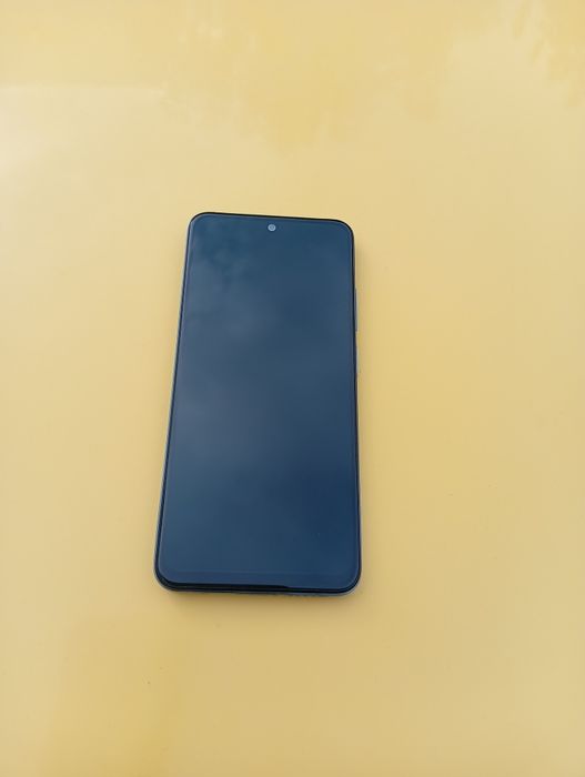 Телефон Xiaomi Redmi Note 11